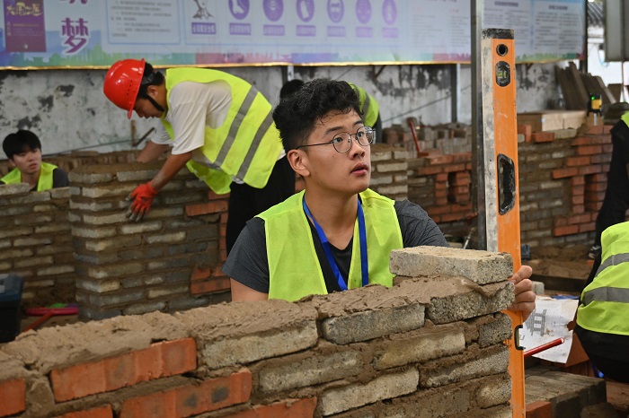 瀘州市第二十屆中職師生技能大賽土木建筑類比賽在瀘縣建校舉行