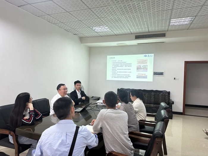 瀘縣建校赴瀘州高新區(qū)開展學(xué)生實(shí)習(xí)企業(yè)調(diào)研