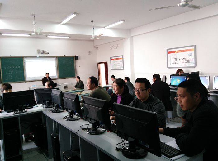 強化信息化應用培訓，全力打造數(shù)字校園