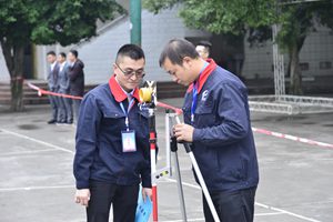 瀘州市第十四屆職工職業(yè)技能大賽測量放線工技能比賽在瀘縣建校舉行